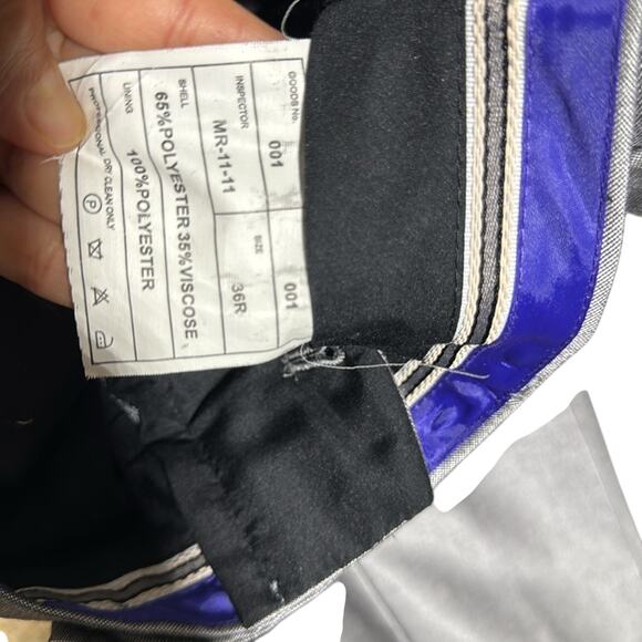 Figlio Lontano Silver Suit w/ black accents Two-piece suit 42 R pants 36 R X 30 - Picture 10 of 16